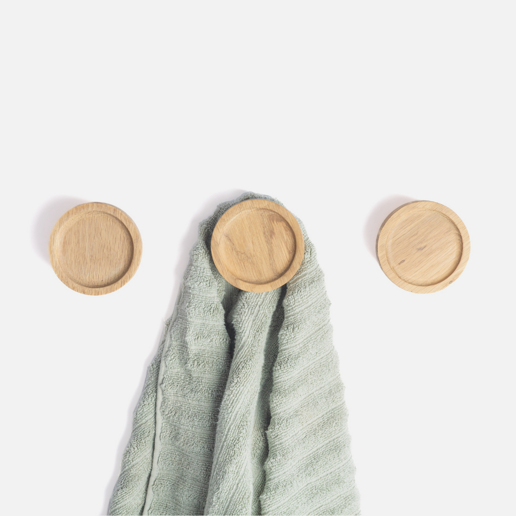 Trio Oak Wall Hooks - Natural