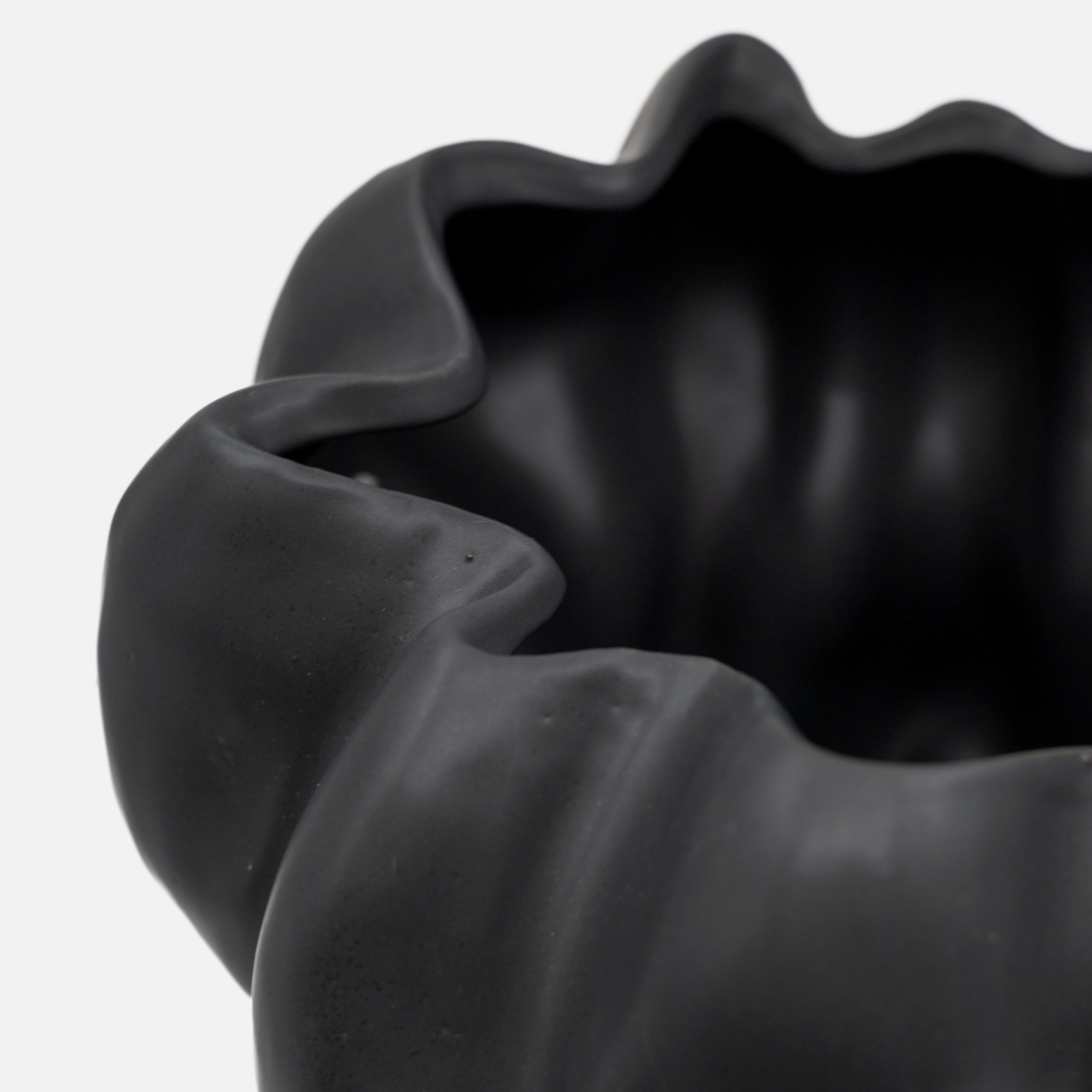 Shadow Vase - Black