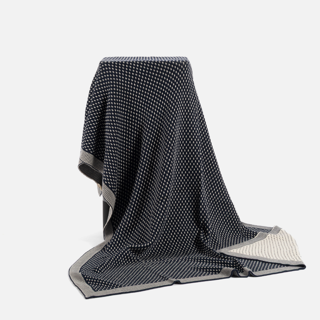 Cotton Throw - Arrows Heads