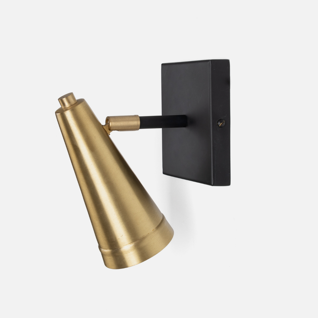 Aurelia Wall Lamp