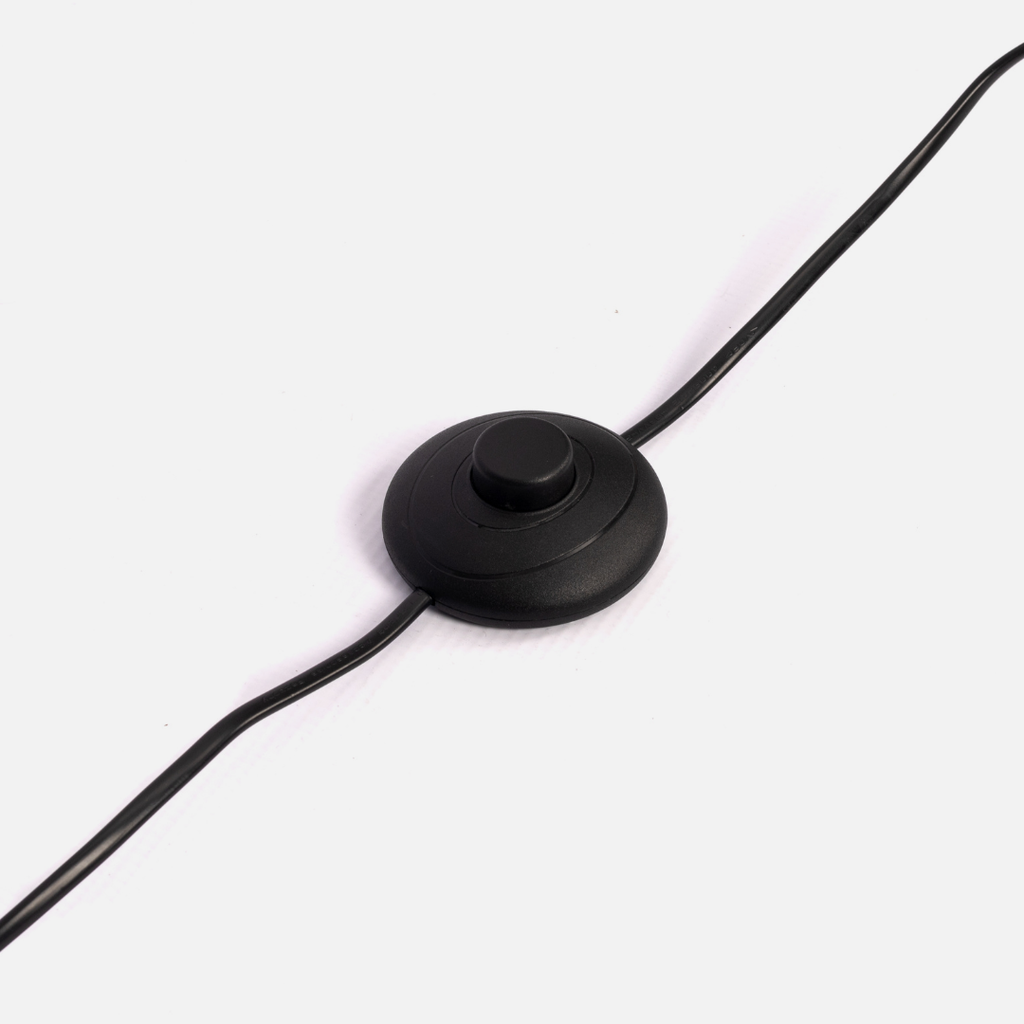 Lux Tripod Lamp