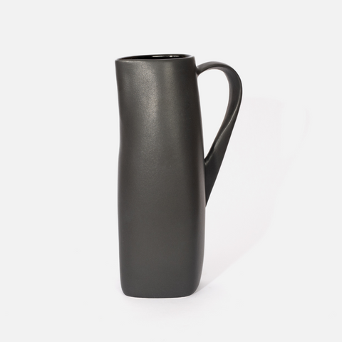 Contour Pitcher - Matte Outside / Gloss Inside