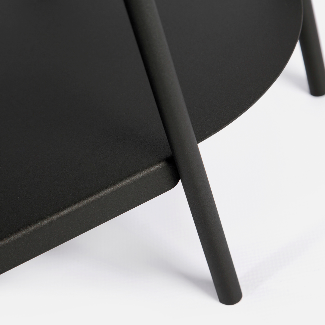 Obsidian Freestanding Planter