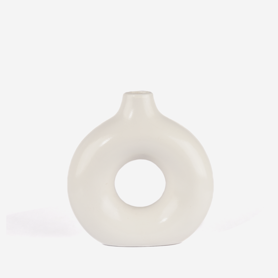 Donut Vase - White
