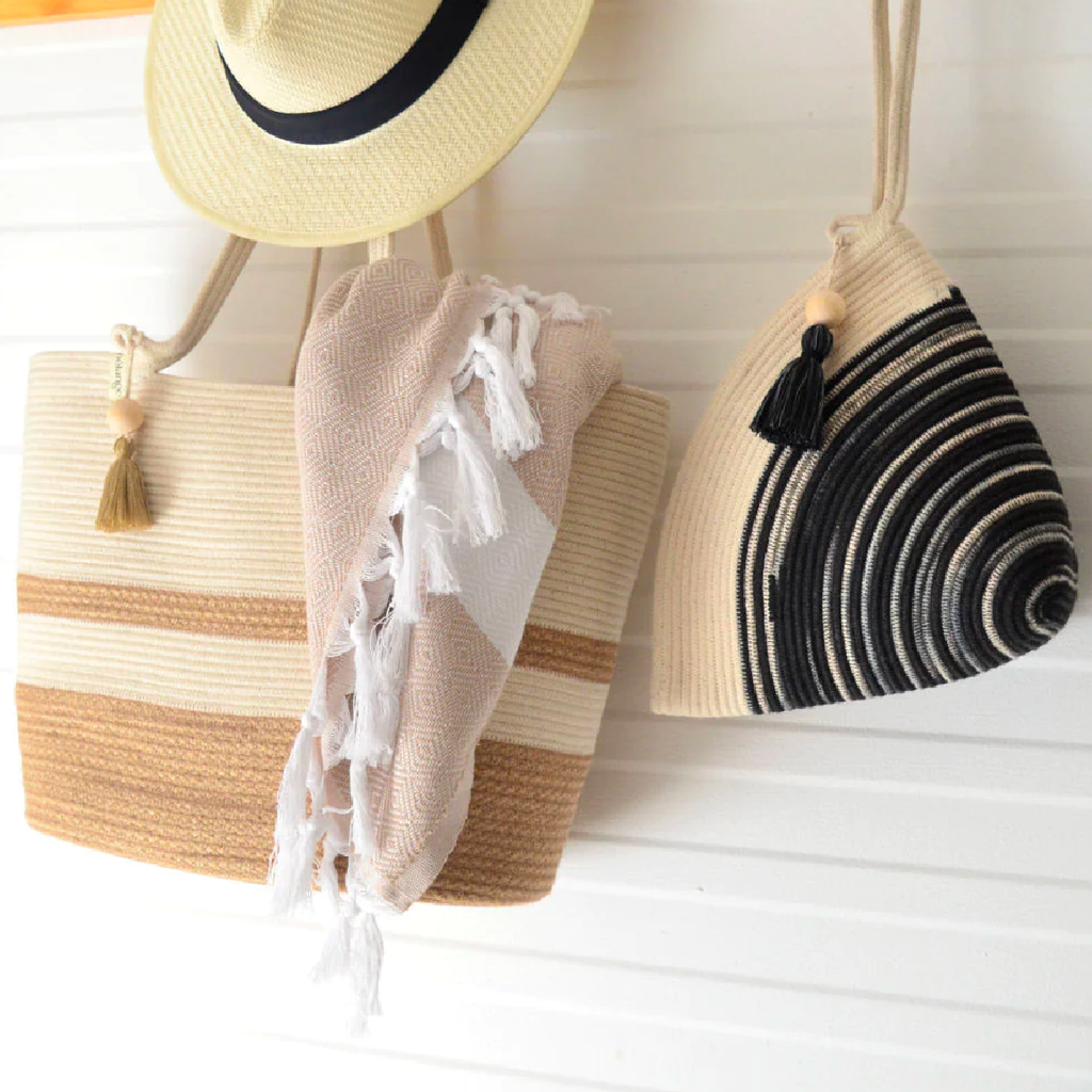 Handle Clutch Bag - Black Ikat