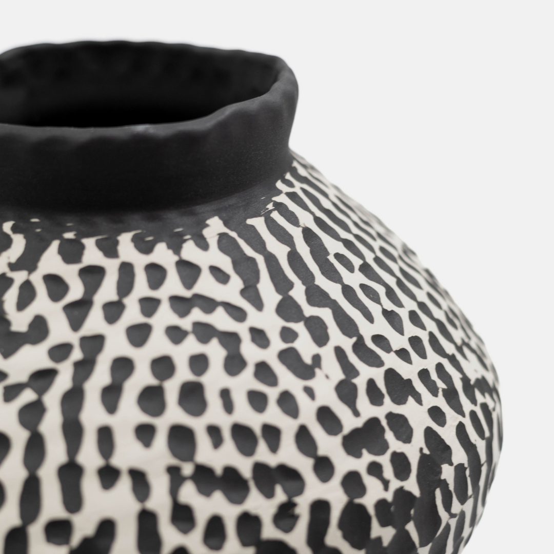 Echo Vase - Tall