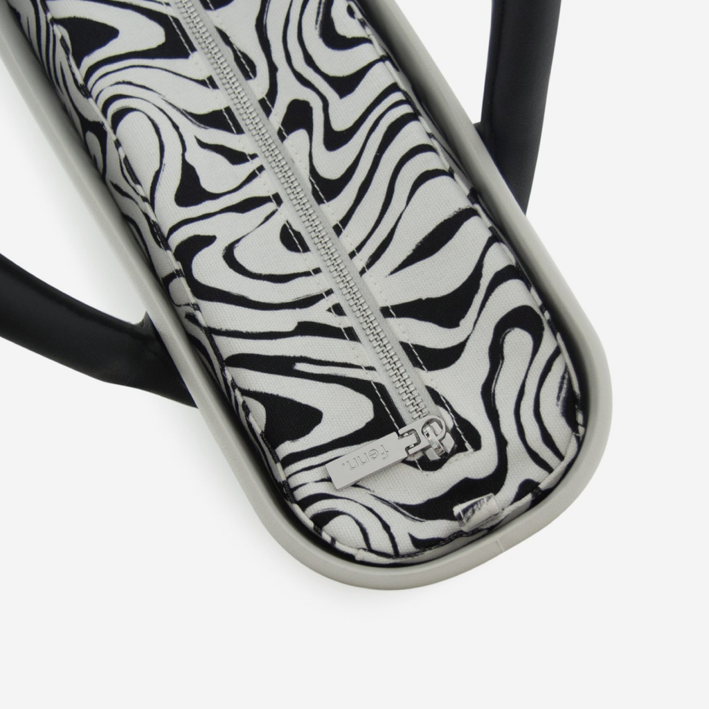 Original Handbag - Ice Grey - Squiggles Inner - Black Handles