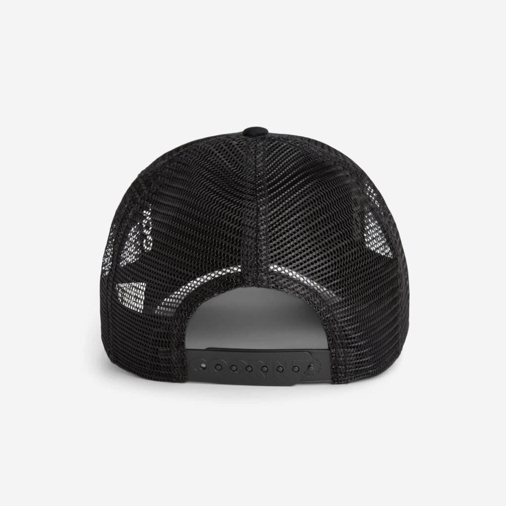 The Black Panther Trucker - Full Black