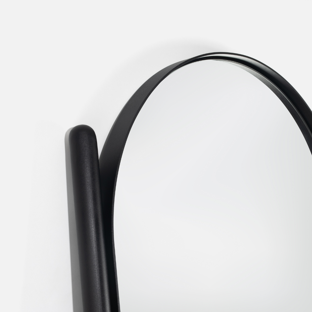 Soho Leaning Pill Mirror