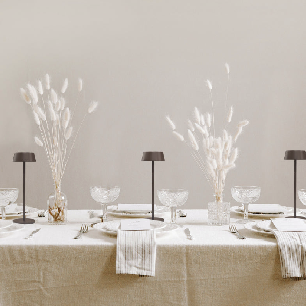 Lola Pro Rechargeable Table Lamp - Black