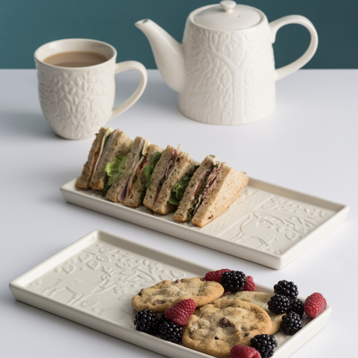 In The Forest Serving Platter - Cream