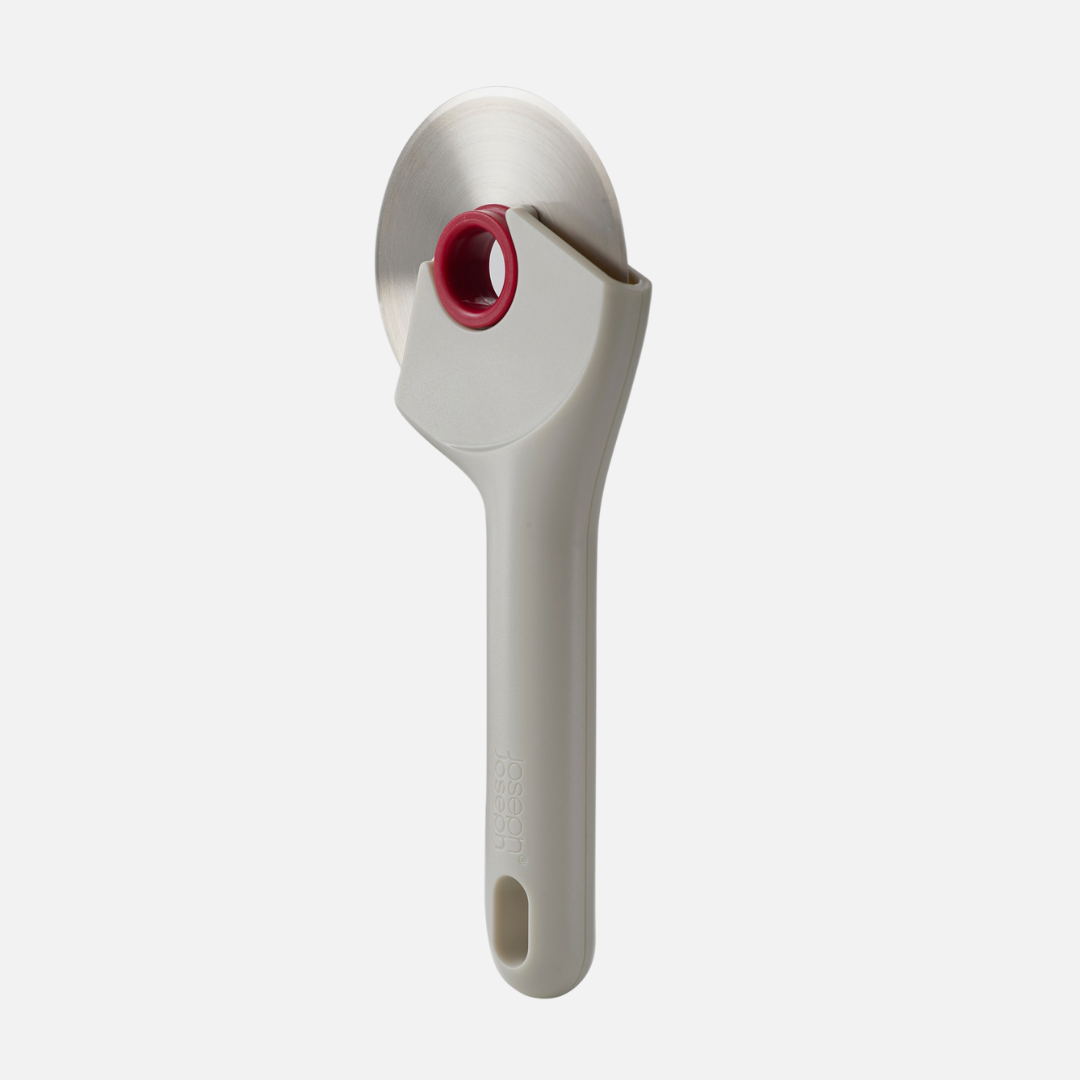 Ringo™ Easy-Clean Pizza Cutter Red