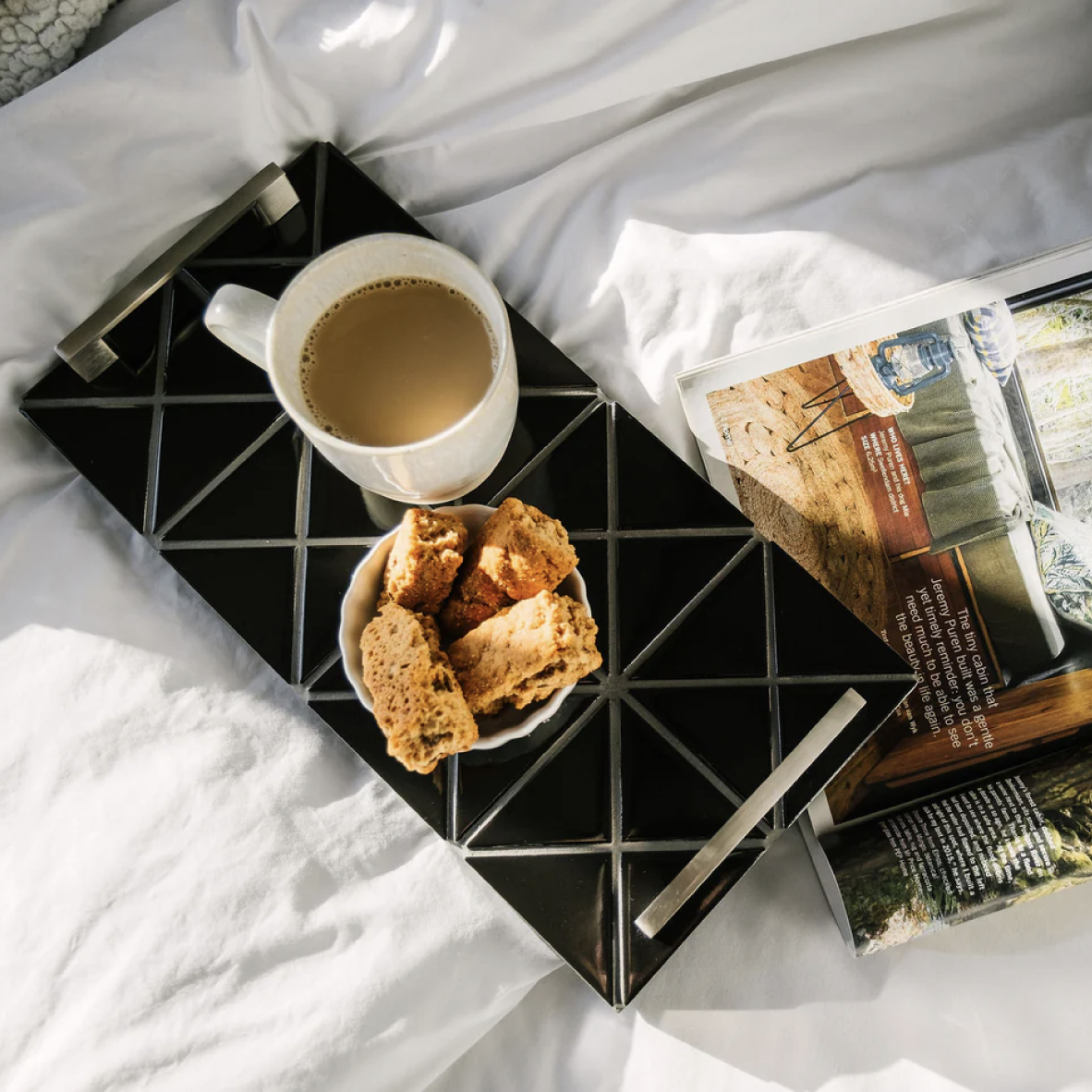 The Triangle Serving Tray - Black