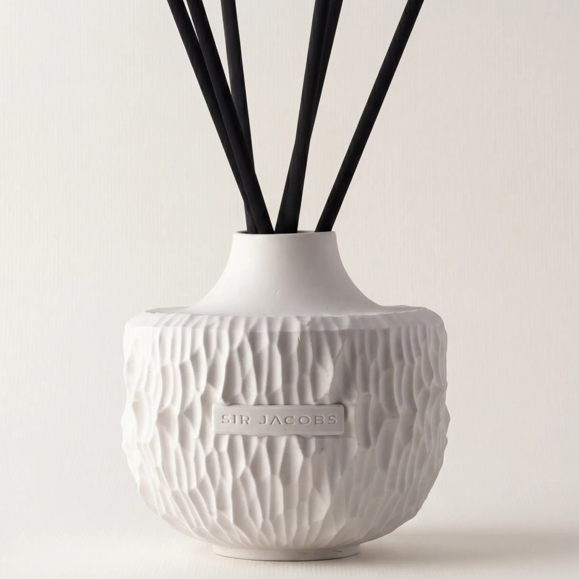Jumbo White Diffuser - Floral Bloom