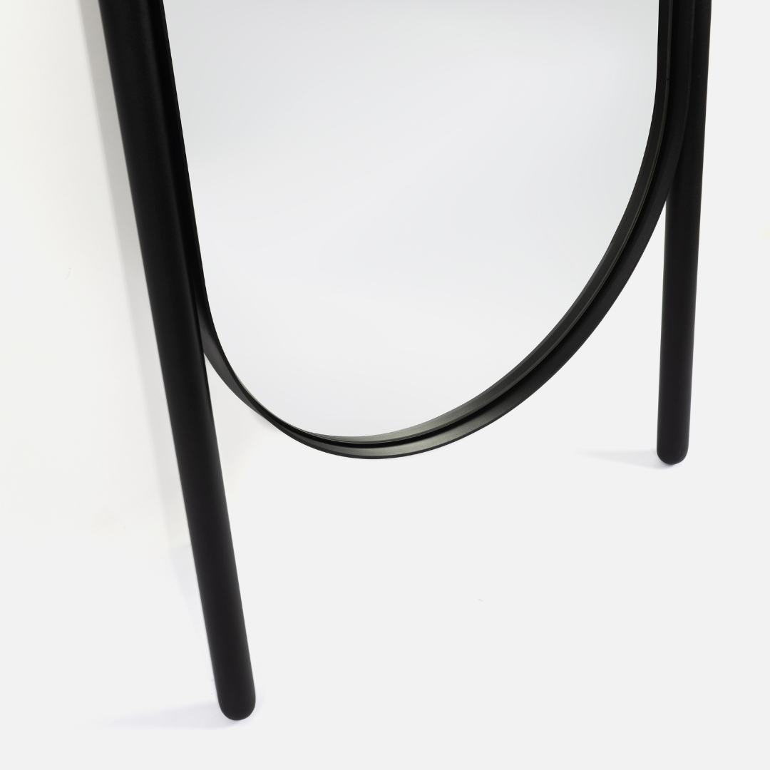 Soho Leaning Pill Mirror