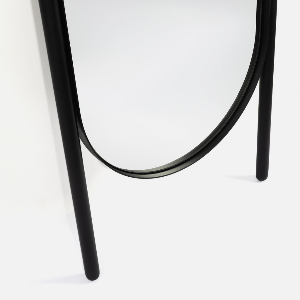 Soho Leaning Pill Mirror