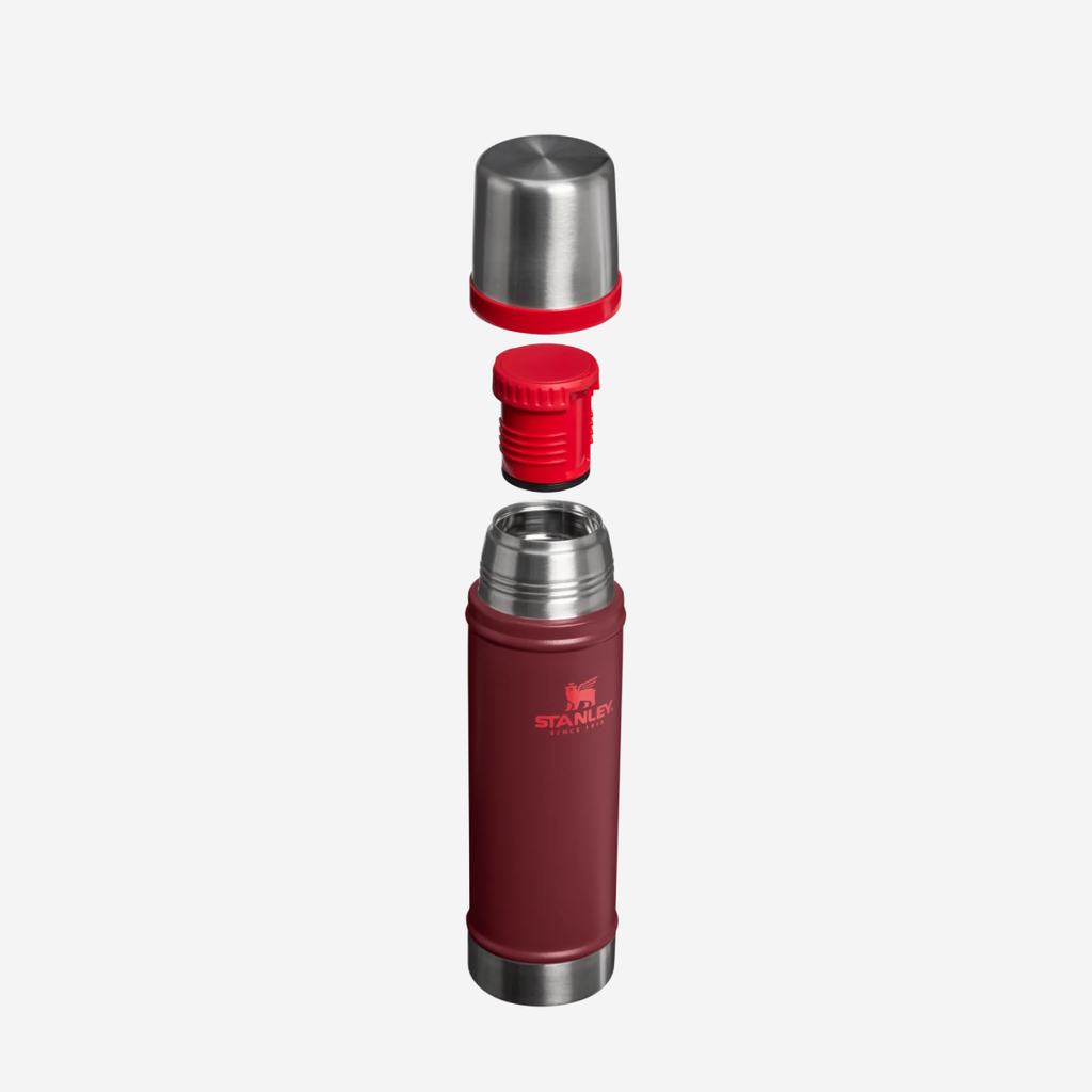 The Legendary Classic Bottle 590ml - Cranberry