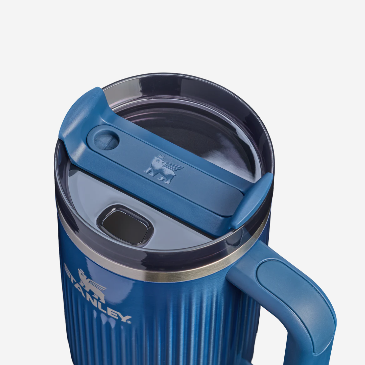 The Quencher Fluted Tumbler 1.18L - Glacial Blue Shine