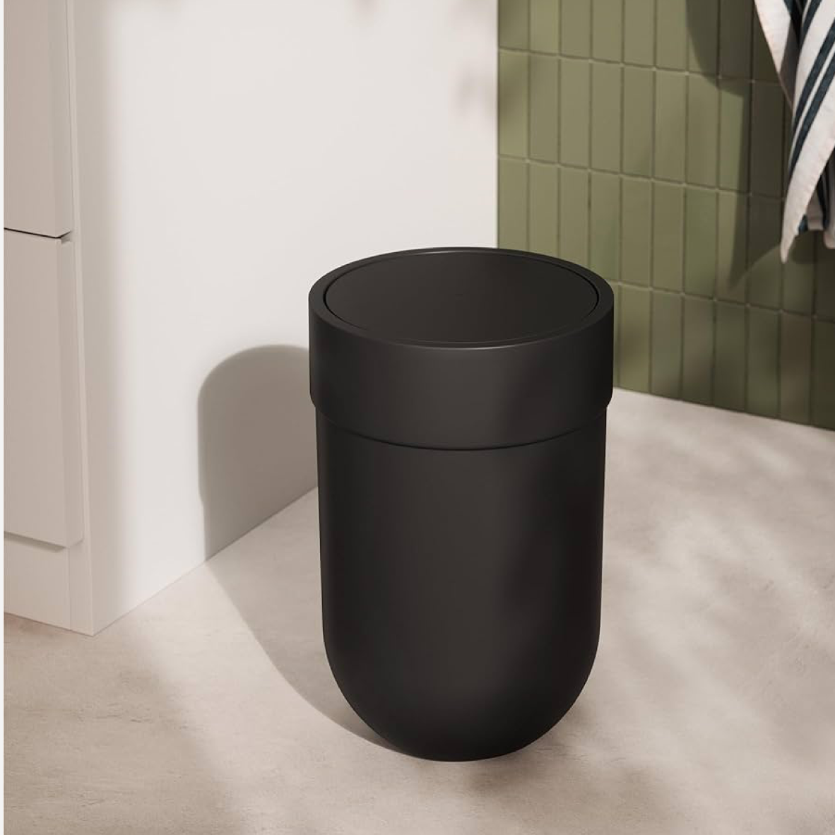 Touch Trash Can - Black