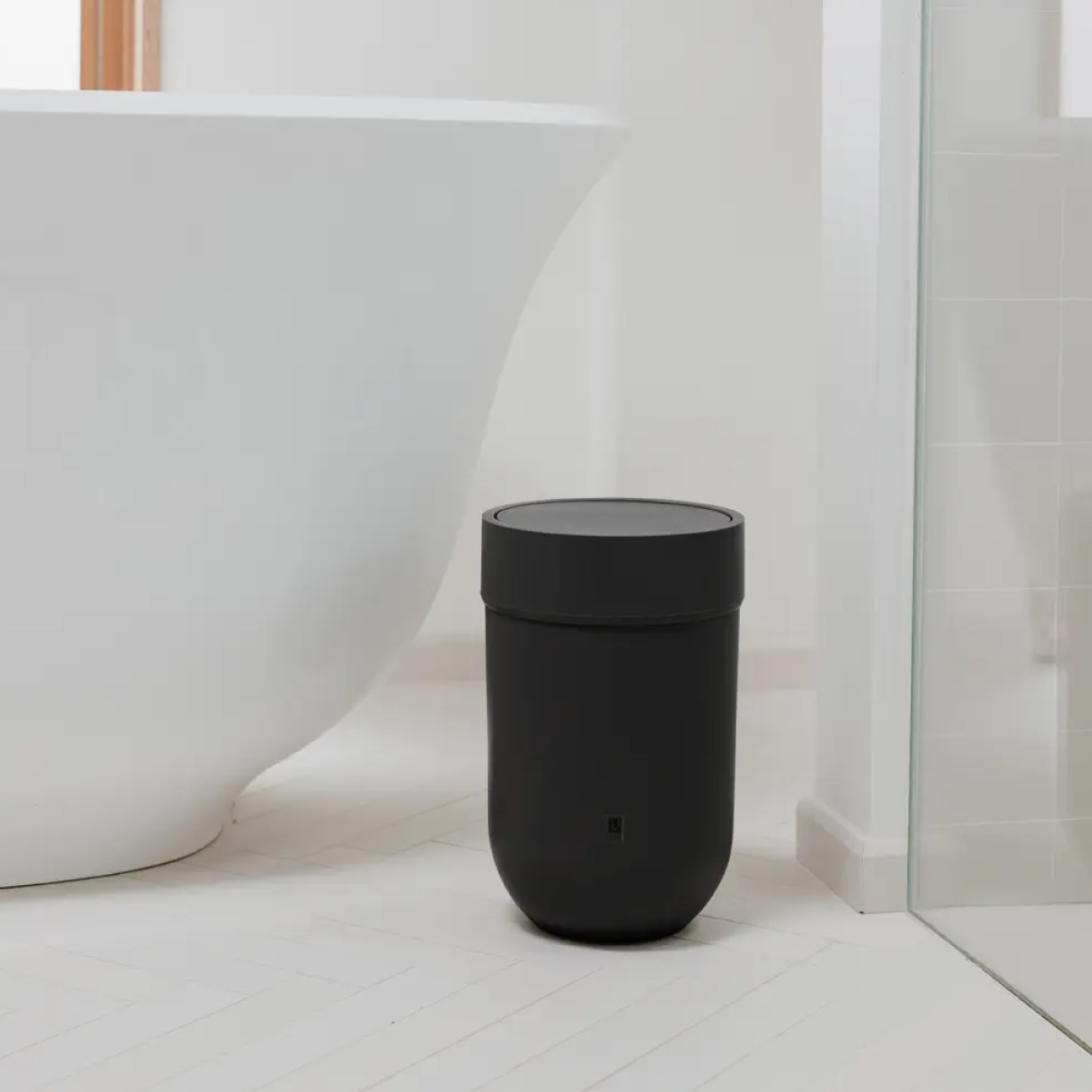 Touch Trash Can - Black