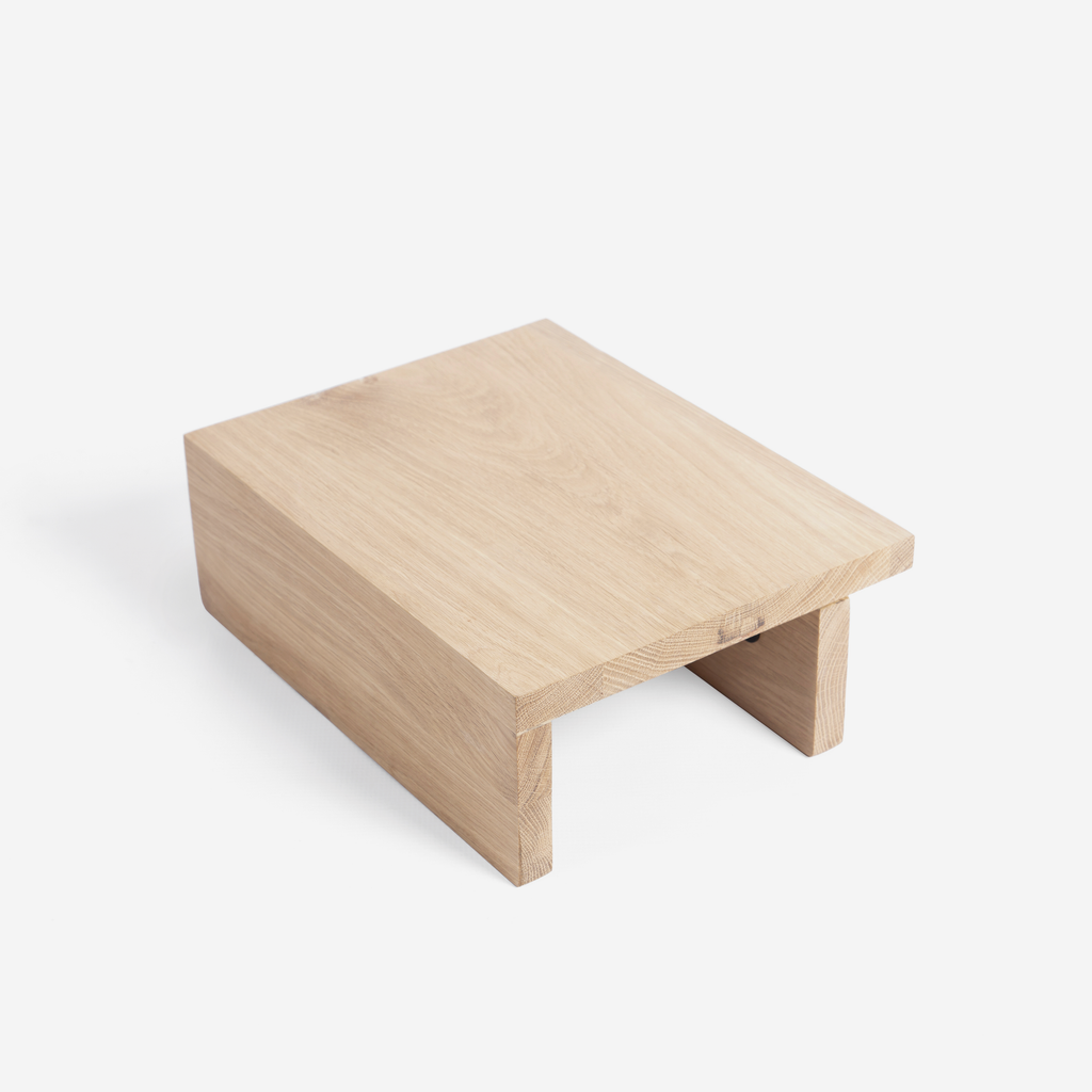 Adjustable Oak Couch Tray