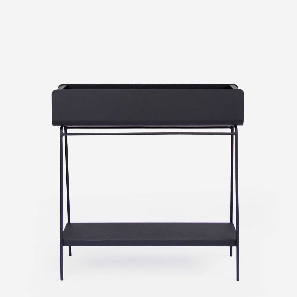 Ava Barrel Planter - Black